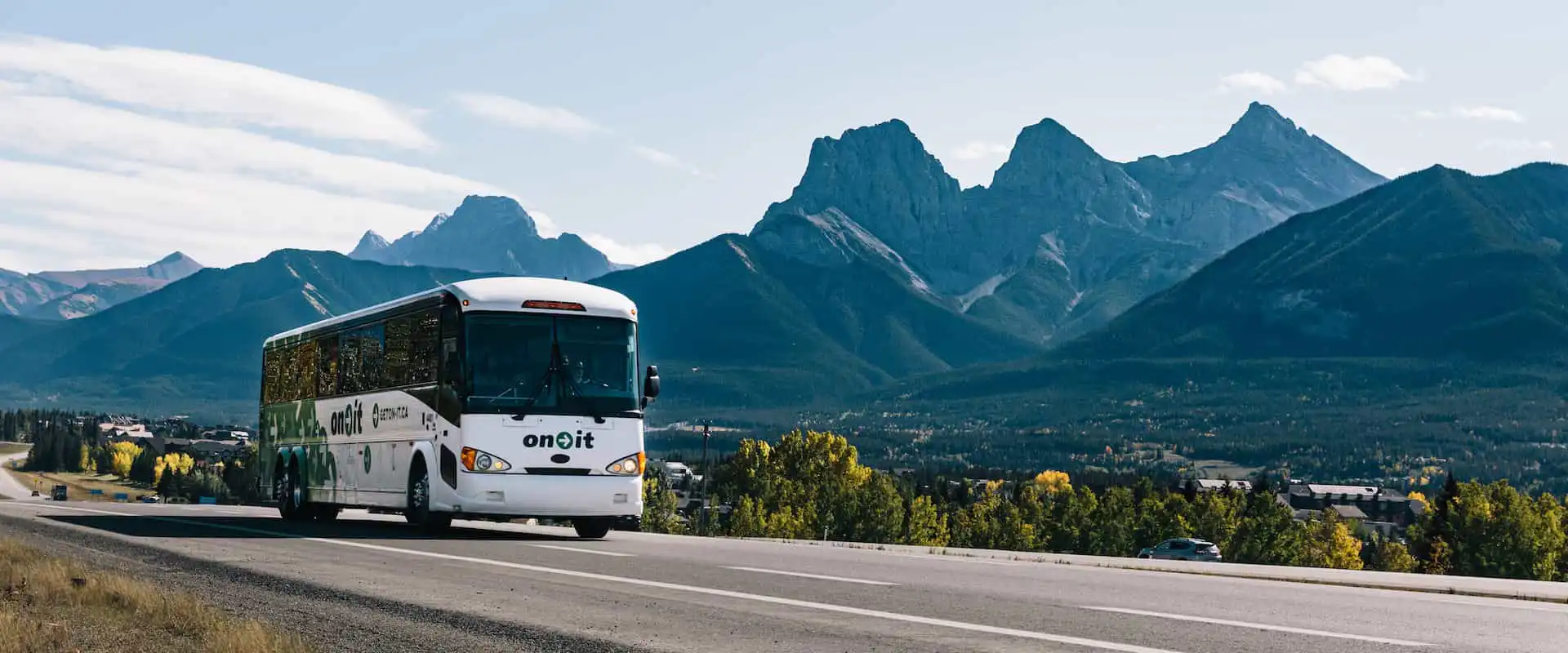 On-It Bus from Calgary to Banff