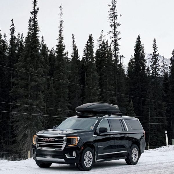 private tour - SUV Discover Banff Tours